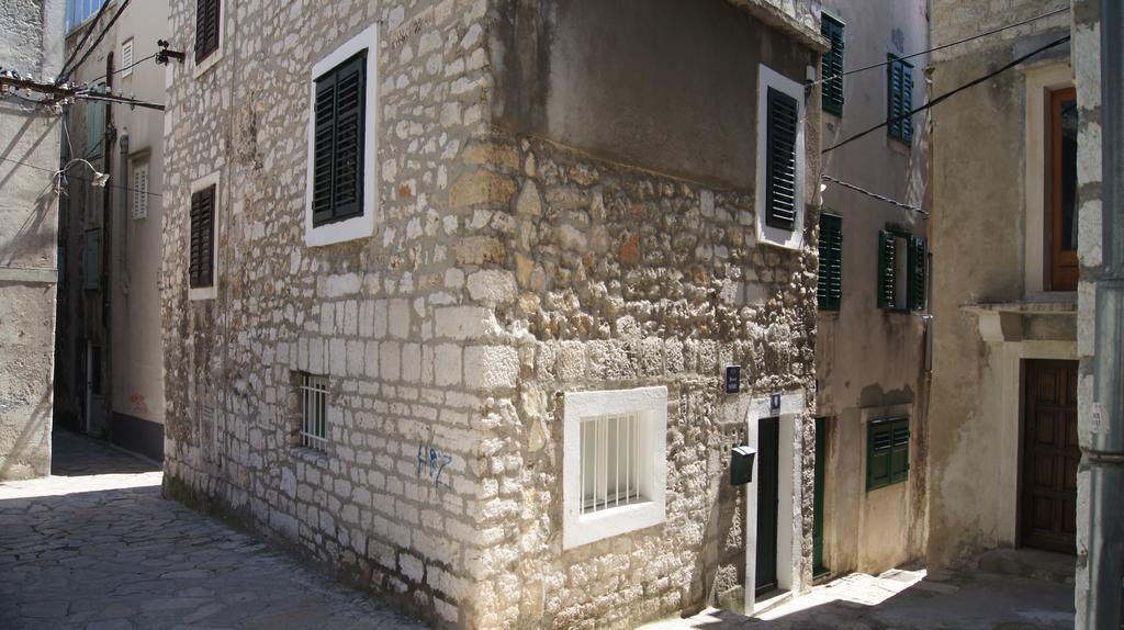 Micro Rooms Šibenik Exterior foto